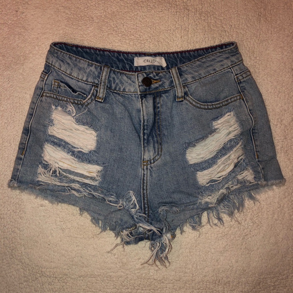 Cello jean shorts💙